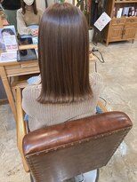 スアバイキキ(SuA by kiki.)&nbsp;レイヤーボブ/外ハネボブ/大人ショート/ニュアンスカラー[千葉〕