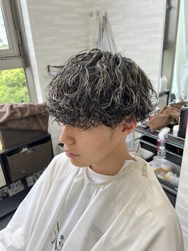 ヘアーグランデシーク(Hair Grande Seeek) 波巻きツイストスパイラルパーマパーママッシュハイライト☆