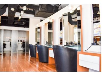 カークスヘア松戸店　ＫＩＲＫＳ　ＨＡＩＲ