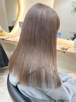 ヒビヲ(HIBIO)&nbsp;ハイトーンカラーミルクティーベージュピンクベージュ横浜西口