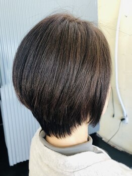 アニイボブ Annie & Bobの写真/【JR垂水/山陽垂水/東垂水徒歩9分】”細部まで妥協しない”長年の技術からの大人ショートが人気☆