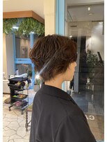 シアン 栄店(CYAN.)&nbsp;パーマの残りを生かしてショートに