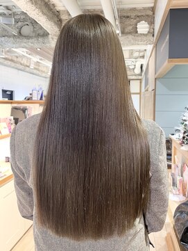 プラグ バイ ネオリーブ(plug by neolive) 似合わせカット×髪質改善[髪質改善/縮毛矯正/韓国]J