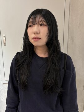 ヨーク(YOKE) 【YOKE】ブルーブラックレイヤーロング顔周りハッシュレイヤー