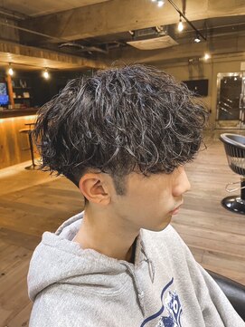 シリー 浦添店(SILLY) 沖縄メンズ波巻きパーマ