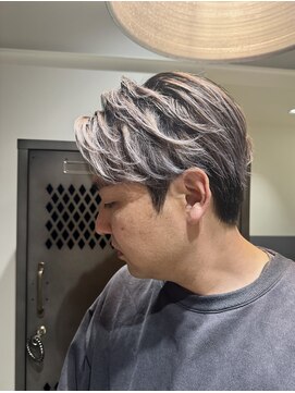 リフル 八王子(RIFULL) メンズパーマ　ツイスパ　波巻き　メンズバレイヤージュ