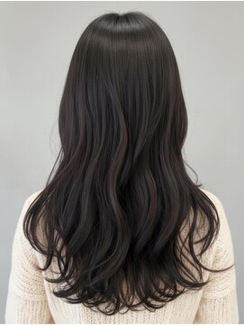 リタ 枚方(Rita) 春のイメチェン!艶髪ロング暗め地毛風カラー◎