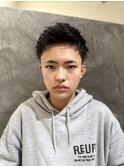 スパイキーショート