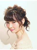 フィエスタ(Fiesta) ツインくるりんぱアレンジ