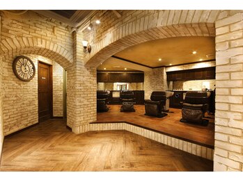 Cloe 中野 【クロエ ナカノ】