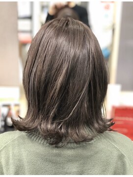 カットハウスソーソー(cut house SO-SO) 外はねボブ/ベージュブラウン