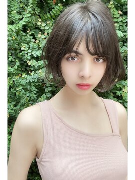 クーエフー(coo et fuu) 斜め前髪の大人かわいいショートボブスタイル♪藤沢2