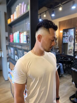 バーバー スタジオ ラフテル(Barber Studio RAFTEL) フェードスタイル