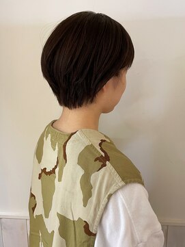 ネオリーブ クタ 町田店(Neolive kuta) 【Ｎｅｏｌｉｖｅｋｕｔａ町田店】丸みショート