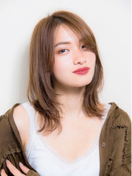 ヘアリゾート粋 ドゥオ 新宿南口店(dua) ミディアムレイヤー/外ハネ/ワンカール/ウルフ/透け感カラー