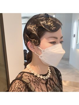 ケリーアン 太田(kelly.un) ウェーブお顔周りでタイトなお呼ばれセット