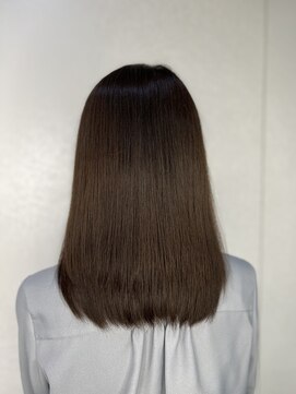 エスカーラ 表参道(THE ESCALA) @m_ayu/髪質改善トリートメント/暗髪/こなれミディ/タビラマユミ