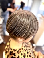 アッシュ 八事店(ASCH)&nbsp;白髪ぼかしハイライト