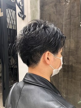 アンプレヴーアジュテ(Impre'vu ajoute)の写真/育毛促進や頭皮ケアもプロにお任せ◎男性からの支持も高い人気店！再現性の高いカットでセットも楽にキマる