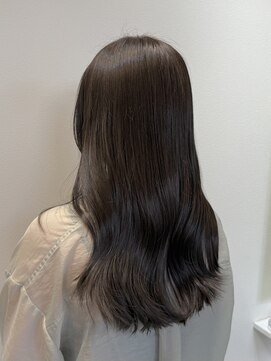 モーント(MOND) オリーブベージュ