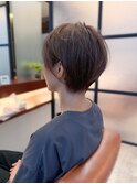 ショートボブ