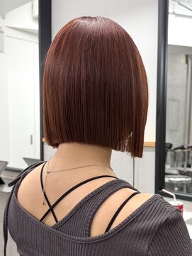 ラフ 新宿(Laff) 20代30代縮毛矯正/ブリーチ毛/ぱつっとボブ/切りっぱなし/新宿