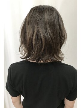 ラヴェストバイフレイスウェル(LOVEST by frace well) ハイライトで魅せる、ウルフボブスタイル♪