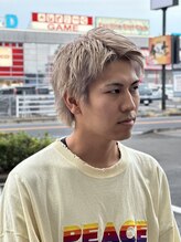 ケアブリーチを使ったデザインカラーがおすすめ！