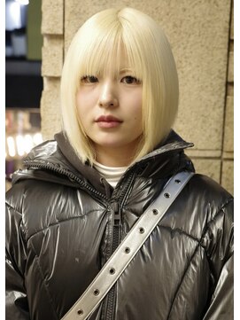 ヤド 原宿(YADO) ブロンド/ホワイトブロンド/ハイトーンカラー