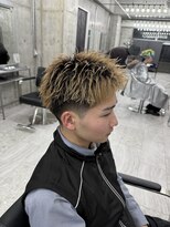 レイ(REI)&nbsp;刈り上げショート