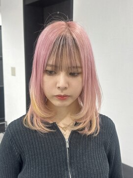 ピリオド 赤坂(Period.) ミディアム レイヤー ピンク オレンジ ブリーチ 髪質改善 赤坂