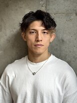 ラグシス(LUXIS)&nbsp;緩め波巻きセンターパート【立川/メンズ】