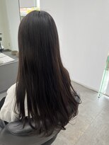 ガルボヘアー 桟橋店(garbo hair) オリーブグレー 暗めカラー ロングレイヤー トリートメント