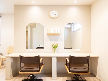 リモア(Li' more)の写真/【カウンセリングから仕上げまでマンツーマン】お客様の髪のお悩みを解決し、理想のスタイルを叶えます♪