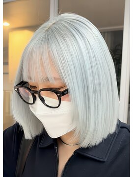 ピグメント(pigment) ホワイトブルーカラー