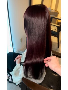 ユウキカガヤキ(YUUKI KAGAYAKI) 姫路 レイヤーカット ロング 姫路 縮毛矯正 縮毛矯正 自然