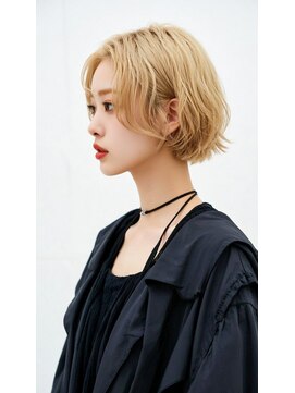 コートフィールエー(CO_T feel.a) 視線を奪うブロンドショート。アンニュイな束感で魅せる旬髪
