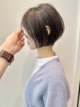 ステアケース ギンザセブン(stair:case ginza7) 大人丸みショートボブ　耳かけ　まとまる簡単スタイリング