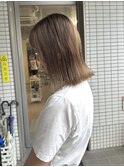20代30代40代 ミルクティーベージュ/ミディアムボブ/ハイトーン