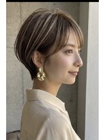 髪質改善サロン WE BE PARSLEY atre 川越店【ウィービーパセリアトレ】&nbsp;立体感と動感が際立つ、大人の上品3Dハイライト×ショートボブ