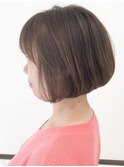 柔らかアッシュベージュのsweetボブ