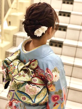 ヘアメイク ジェイエム 振袖着付け