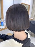 【コンパクトな艶ボブ】