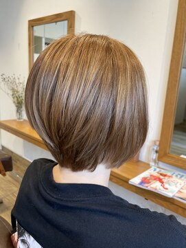 小さな美容室 ハナ(hana) 顎ラインのローレイヤーボブstyle♪