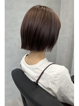 ジエクト カナウ(The Ect canow) 切りっぱなしボブ梅田ボブマチルダボブブラウンベージュ