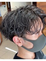 バレッタガーデン(VALETTA GARDEN)&nbsp;ツイストスパイラル（ツーブロック/メンズ/パーマ/ブリーチ）