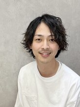 ラブズラフズ 下上津役店 (Loves Laughs) 井上 雄太