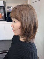 エムプラス 二子玉川(Mplus)&nbsp;【イルミナカラー】透明感ありC 明るい白髪ぼかし Mplusミズイデ