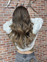 リンク(LinK)&nbsp;バレイヤージュでかっこいい女性に