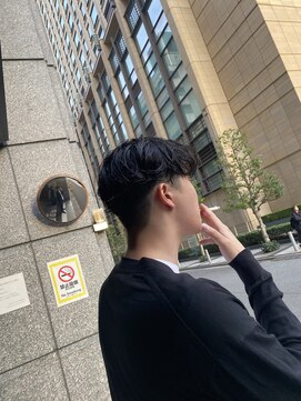 フランクスバーバー アンド ビアークラブ(FRANK'S BARBER and BEER CLUB) ナチュラルマッシュ　緩めパーマスタイル